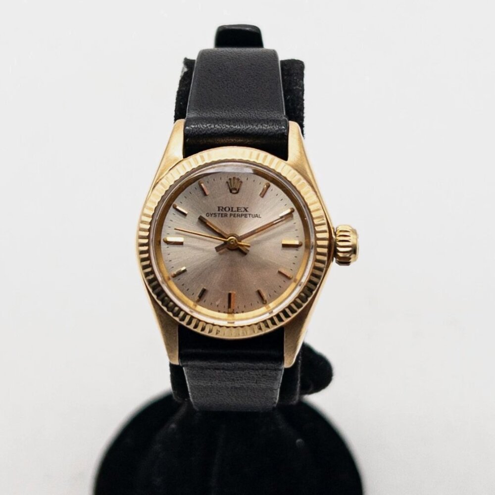 18k Yellow Gold Rolex Oyster Ladies Watch Movado Strap